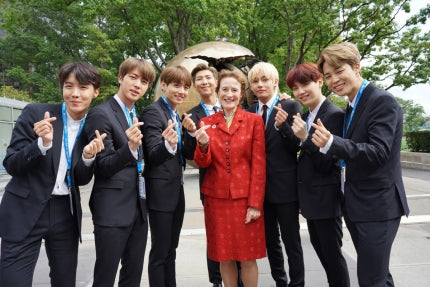 BTS Wins 2 Best Campaigns for UNICEF...1.8 Billion Donations기부'Good Influence'ing